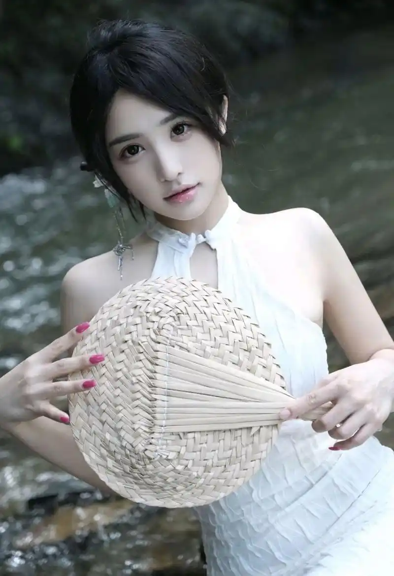 繁花海报